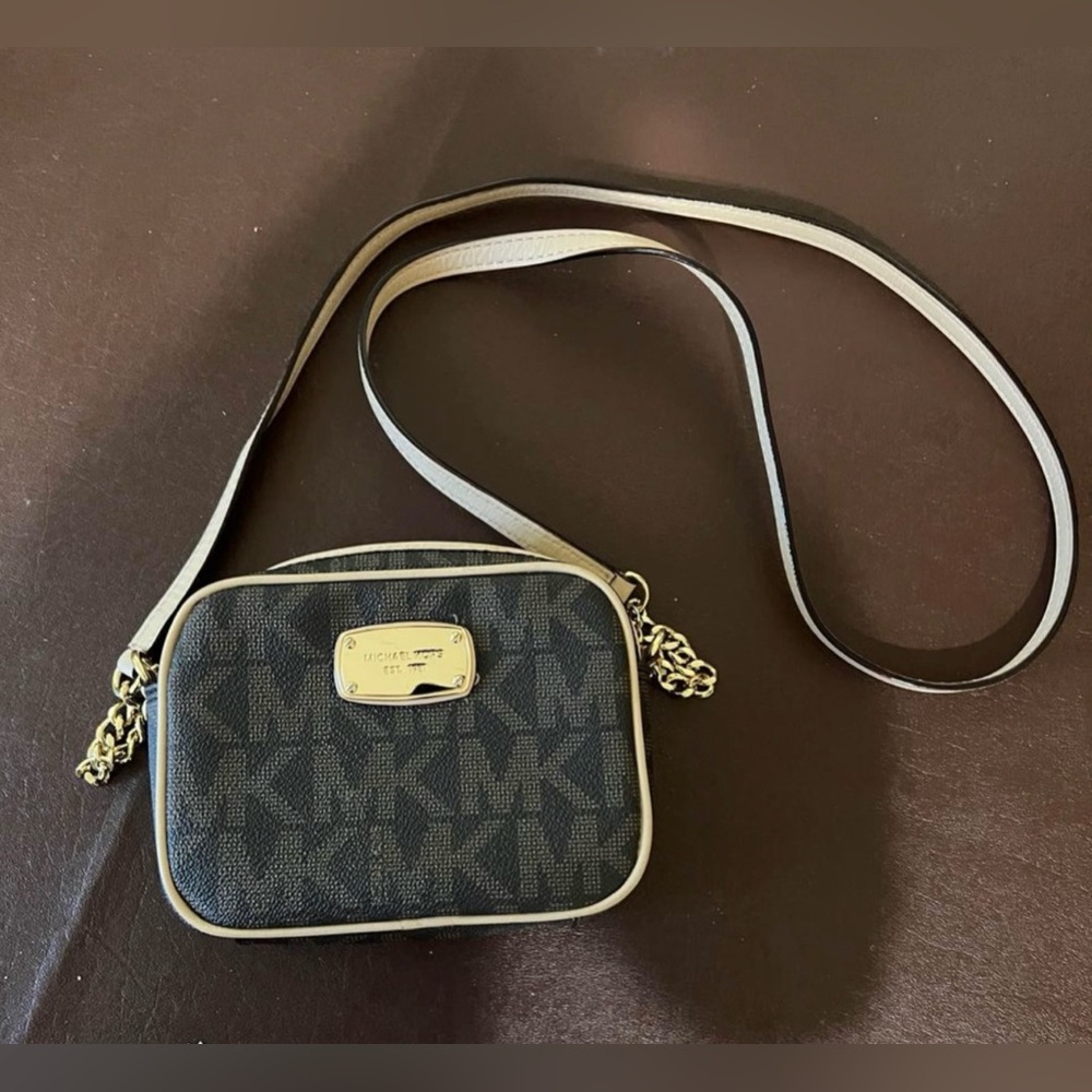 Michael Kors Mini Jet Set Shoulder / Crossbody Bag